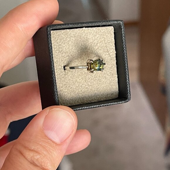 Cushion Parti Sapphire-Natural, Unheated 1.06 ct ring sz 7 sterling silver - Picture 4 of 7